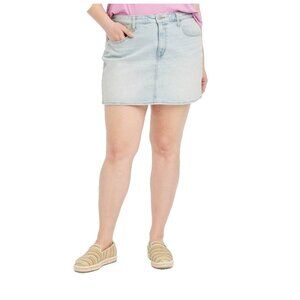 Universal Thread Light Wash Denim Mini Skirt 17" Length -- Women's Plus Size 28